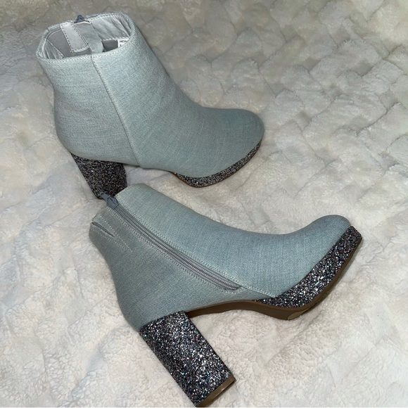 FOREVER 21 Denim and Glitter Platform Booties, Color Blue, Size 8.5 - Picture 1 of 4